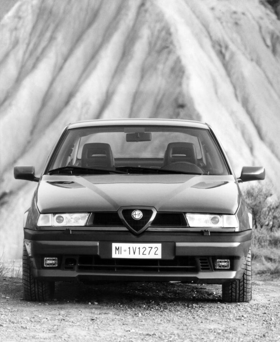  Alfa Romeo 155 Q4 (167) 1992 года  (фото 7 из 16)